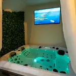 Villa Arba - Authentic Mediterranean With Jacuzzi *